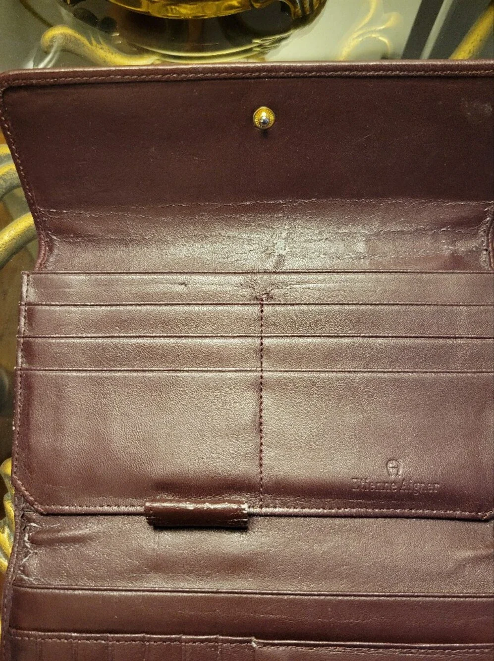 Etienne Aigner true authentic